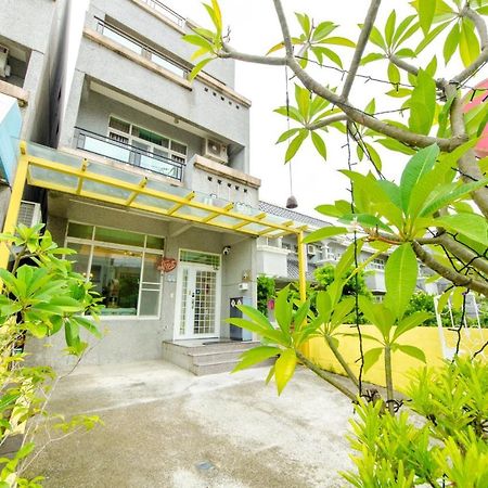 Yearned Apartment Taitung Exterior photo